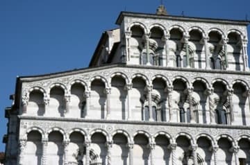 Detail of upper facade.